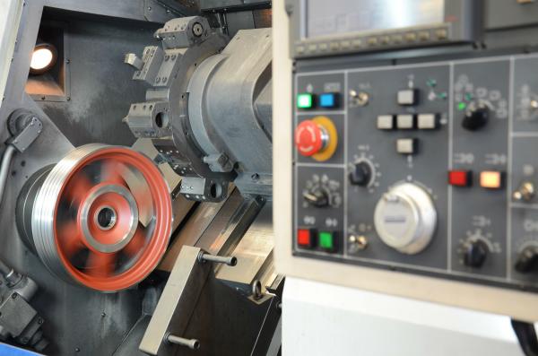 Tornitura di Puleggia Ghisa da Fusione 1